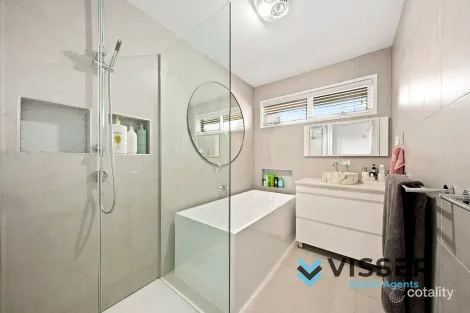 Property photo of 3 Sandgate Avenue Frankston VIC 3199