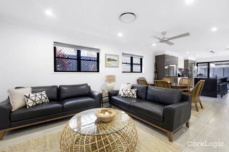 Property photo of 50 Milton Avenue Paradise Point QLD 4216