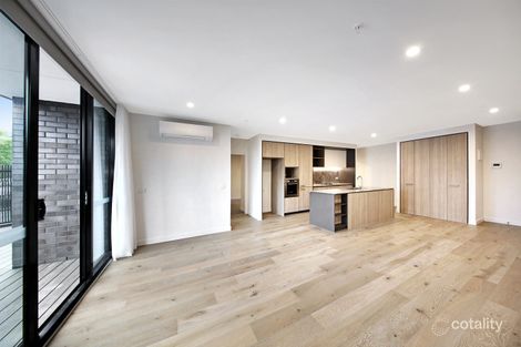 Property photo of 1/31 Prince Edward Avenue McKinnon VIC 3204