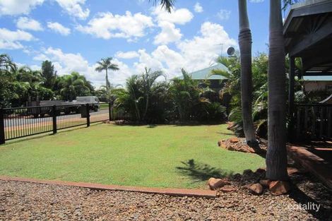 Property photo of 10 Bowerbird Loop Djugun WA 6725