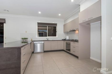 Property photo of 18 Lupson Court Maiden Gully VIC 3551