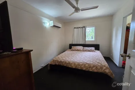 Property photo of 208 Charles Street Cranbrook QLD 4814