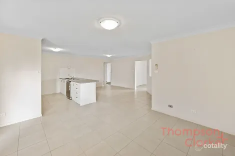 Property photo of 2 Hepburn Close Rutherford NSW 2320