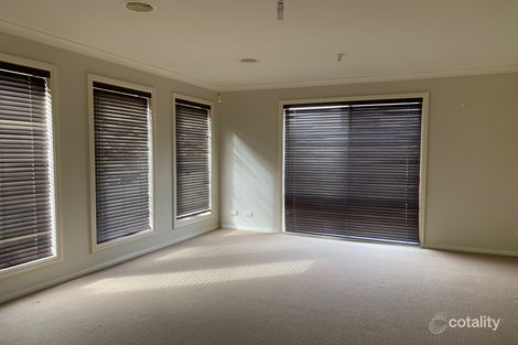 Property photo of 11 Mittagong Rise Craigieburn VIC 3064
