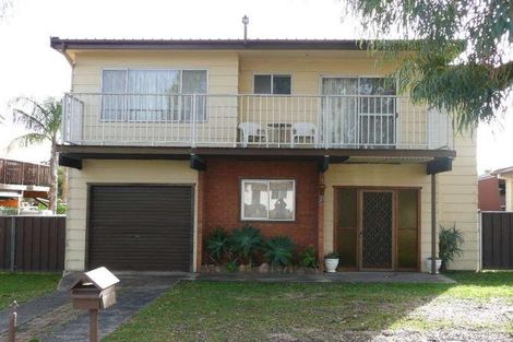 25 Goobarabah Ave, Lake Haven, NSW 2263