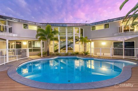 Property photo of 8 Macrobert Street Highland Park QLD 4211