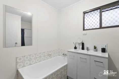 Property photo of 7 Charles Lane Murwillumbah NSW 2484