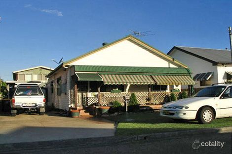 10 Lorna St, Pelican, NSW 2281