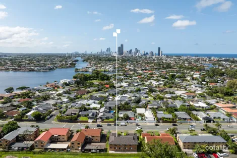 Property photo of 4/44 Oceanic Drive Mermaid Waters QLD 4218