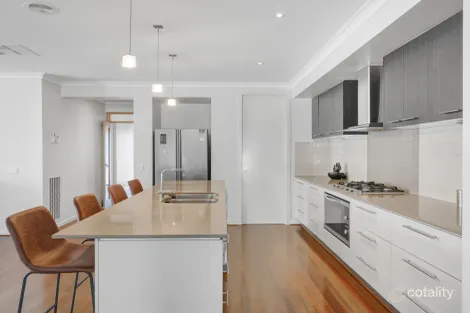 Property photo of 15 Pin Oak Drive Wangaratta VIC 3677