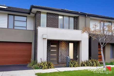 Property photo of 11 Vetiver Avenue Truganina VIC 3029