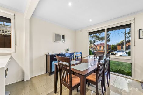 Property photo of 8 Waterloo Court Keysborough VIC 3173