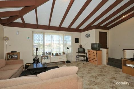 Property photo of 123 Willmott Drive Cooloongup WA 6168