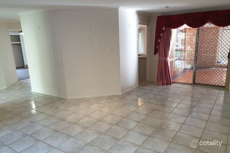 Property photo of 24 Hinchcliffe Street Tanah Merah QLD 4128