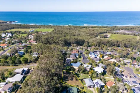 Property photo of 12 McPhee Close Woolgoolga NSW 2456