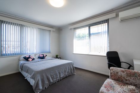 31 Gladstone St, Windsor, VIC 3181