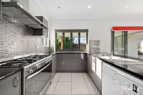Property photo of 13 Gidran Close Durack QLD 4077