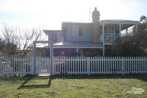 Property photo of 6 Halls Head Parade Halls Head WA 6210