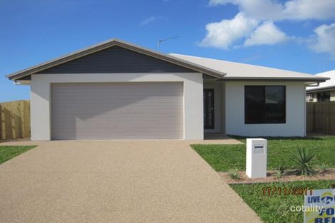 15 Nova St, Mount Low, QLD 4818