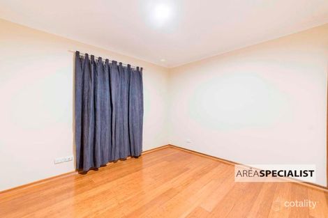 Property photo of 86 Gipps Crescent Cranbourne North VIC 3977