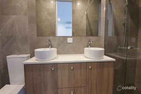 20b Devon St, Cheltenham, VIC 3192