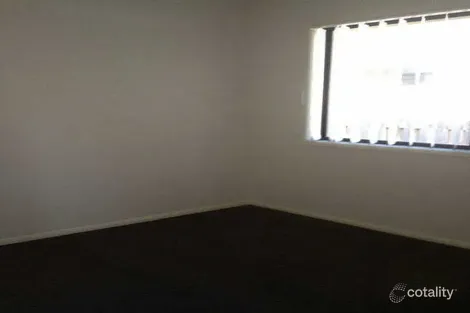 Property photo of 8 Bombo Court Blacks Beach QLD 4740