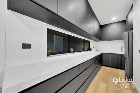 Property photo of 56 Highfield Drive Mickleham VIC 3064