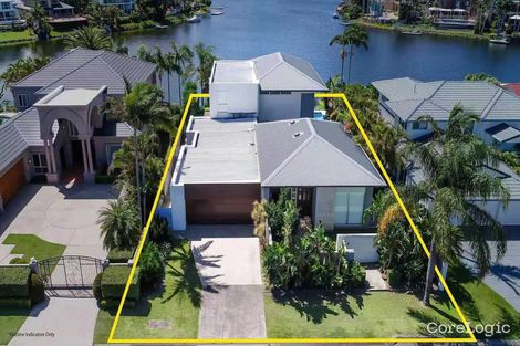 Property photo of 37 Martinique Way Clear Island Waters QLD 4226