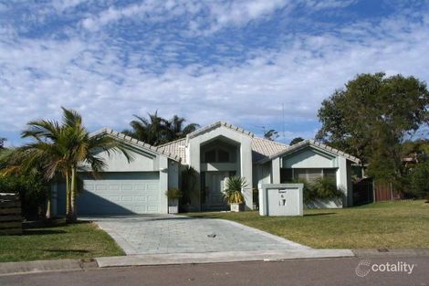 6 Windsor Cl, Valentine, NSW 2280