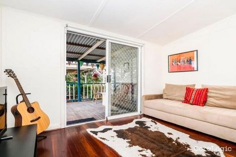 Property photo of 41 Kitchener Avenue Bayswater WA 6053