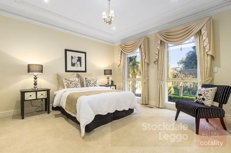 Property photo of 37 Windella Quadrant Doncaster VIC 3108