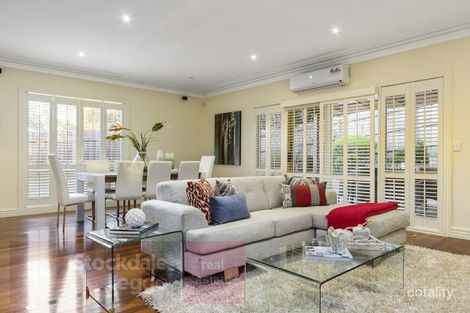 Property photo of 37 Windella Quadrant Doncaster VIC 3108