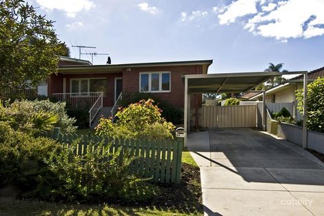 8b Rosalind Way, Coolbellup, WA 6163