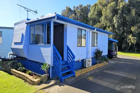 Property photo of 209/19 Judbooley Parade Windang NSW 2528