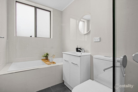 Property photo of 2/76-80 Hunter Street Hornsby NSW 2077