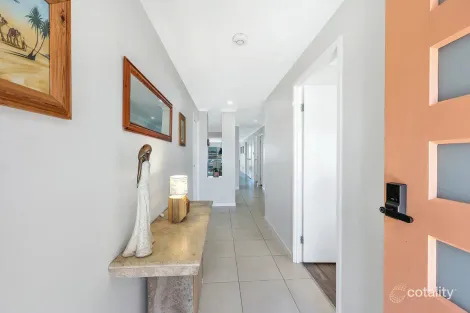 Property photo of 6 Clearwater Crescent Toogoom QLD 4655