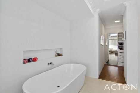 Property photo of 8 Hurdles Drive Floreat WA 6014