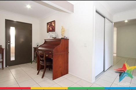 Property photo of 4/24 Barrine Place Parkinson QLD 4115