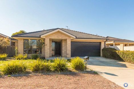 18 Dora St, Jerrabomberra, NSW 2619