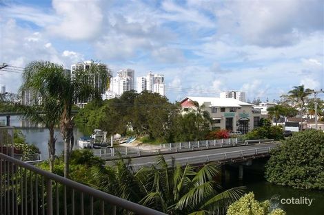 4/1 Orvieto Ave, Mermaid Waters, QLD 4218