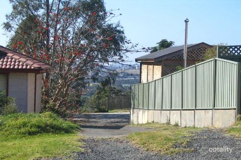 11 Ribbonwood Rd, Farmborough Heights, NSW 2526