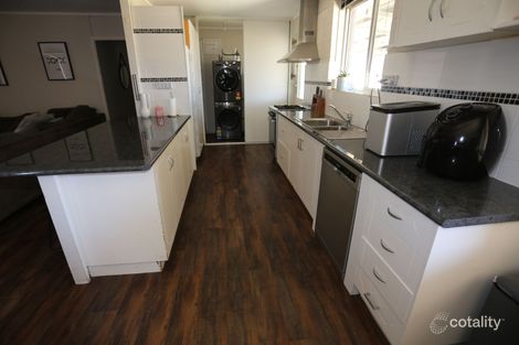 Property photo of 41 Mallee Drive Kambalda West WA 6442