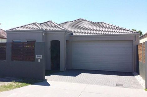 11 Menzies St, Rivervale, WA 6103