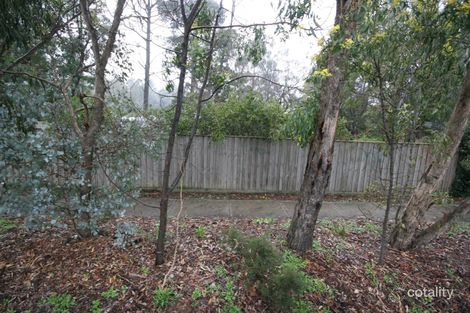 5 Brysons Rd, Warranwood, VIC 3134