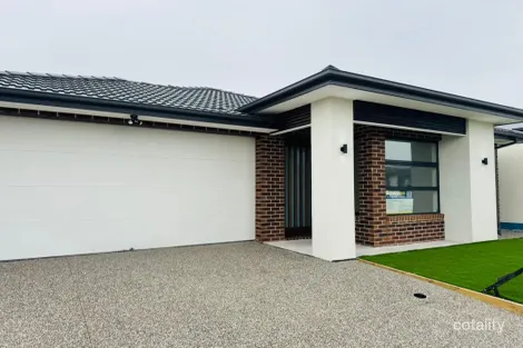 15 Mediterranean St, Deanside, VIC 3336