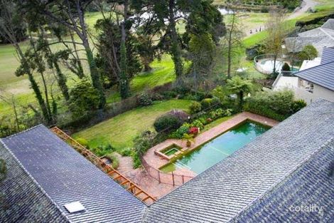 Property photo of 7-8 Brimar Court Mount Waverley VIC 3149