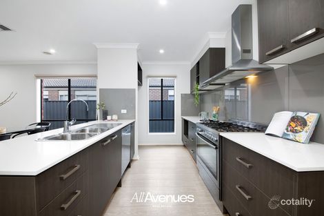 Property photo of 44 Glenrose Boulevard Clyde North VIC 3978