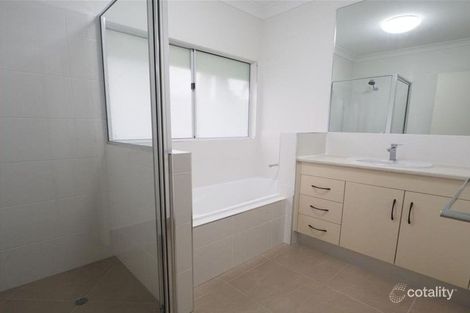 77 Upper Miles St, Manoora, QLD 4870