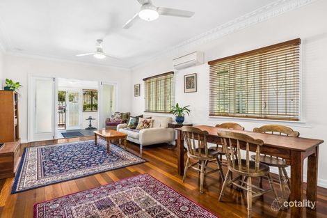 Property photo of 1 Mountjoy Terrace Wynnum QLD 4178