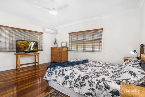 Property photo of 1 Mountjoy Terrace Wynnum QLD 4178